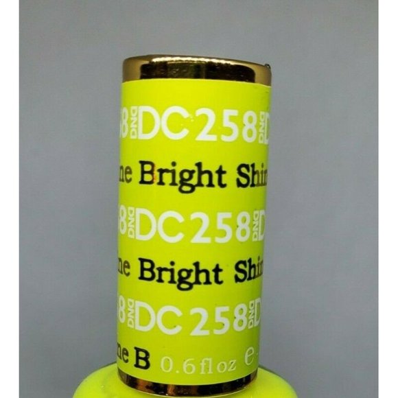 Daisy DND Green Forest And Shine Bright Nail Lacquer Gel Finger Nail Polish - Picture 8 of 10